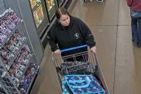 Vols à l’étalage au Walmart de Sherbrooke : la police cherche à identifier une suspecte